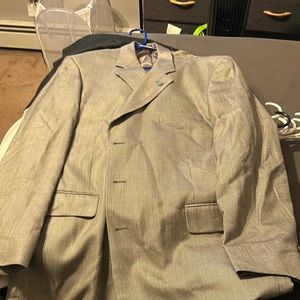 Stafford executive suit 48r